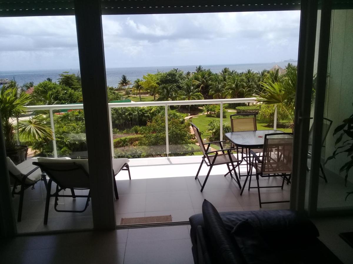 Swim The Caribbean & Work With A View Apartment Cancun Exterior photo