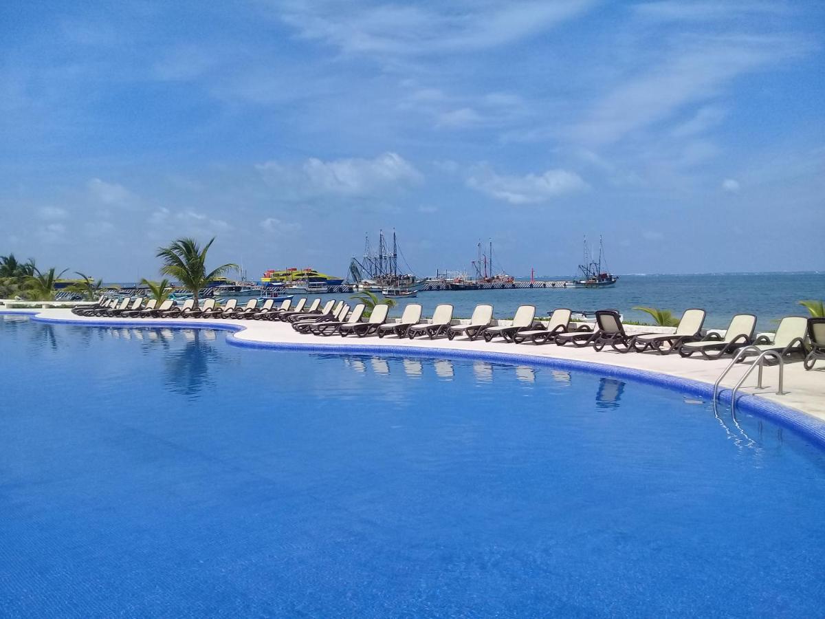 Swim The Caribbean & Work With A View Apartment Cancun Exterior photo